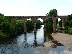 Viaduct over de Vézère bij Saint-Pantaléon.