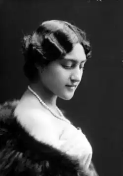 Oprazangeres Carmen Melis