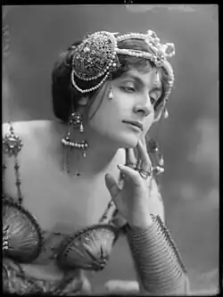 La contessa Momo Saffo