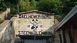 Opschrift (het woord 'Model' is vervangen door 'met')