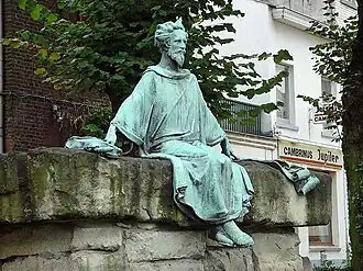 Veldekemonument aan de Thonissenlaan in Hasselt (Halemans/Helde, 1928)