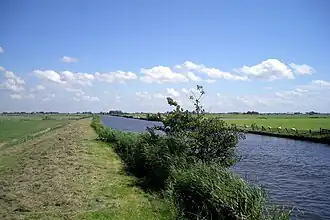 Bij brug tussen Allingawier en Exmorra. Oostelijke richting.