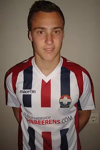 Mitch van de Ven in het shirt van Willem II seizoen 2013/2014