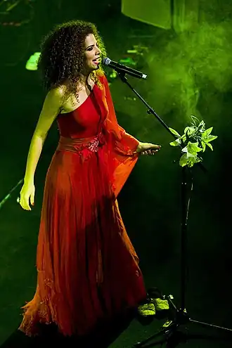 Vanessa da Mata tijdens een optreden in het Coliseu in Lissabon (2007)