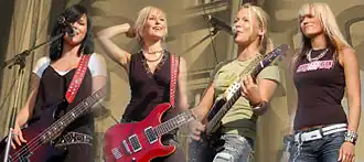 Vanilla Ninja, augustus 2005. V.l.n.r.: Triinu Kivilaan, Piret Järvis, Lenna Kuurmaa & Katrin Siska.