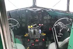 Cockpit van een DC-3