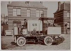 Veegwagen; circa 1920.