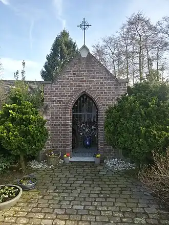 Onze-Lieve-Vrouw-van-Zeven-Smartenkapel Boekend
