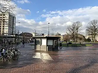 Velperplein kijkend richting Jansbuitensingel en de Apeldoornseweg