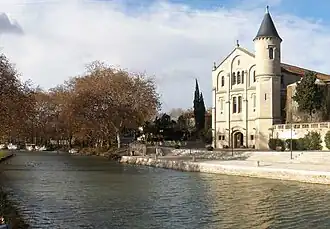 Wijnkasteel aan het Canal du Midi