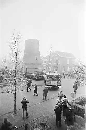 Verplaatsing stenen molen De Eersteling in Hoofddorp