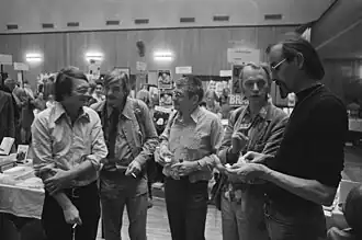 V.l.n.r. Remco Campert, Alain Teister, J. Bernlef, Simon Vinkenoog, Jan Elburg (1975)