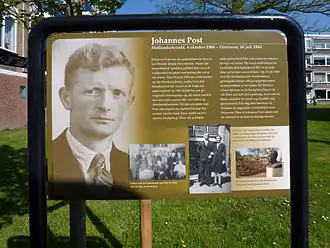 Informatie over Johannes Post in de straat te Gouda die zijn naam draagt (2014)