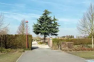 Toegang tot de begraafplaats