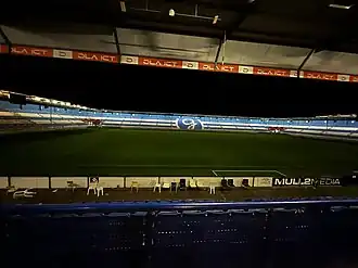 vijverberg in de nacht