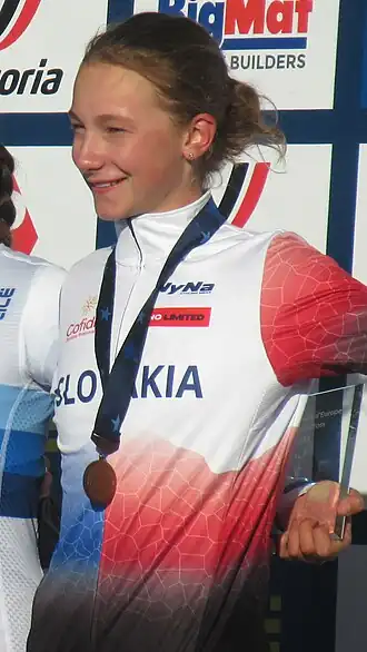 Viktória Chladoňová