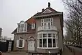 Woonhuis Villa Maria, voorzien van een jugendstil-tegeltableau