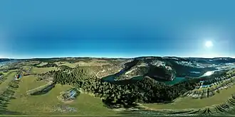 Gezicht op het Lac des Brenets