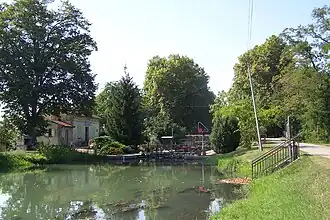 Sluis in het Canal de Garonne