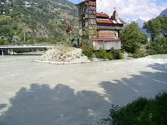 De monding van de Vispa in de Rhône bij Visp