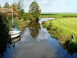 Visvlieterdiep bij Visvliet bij de instroom in de Lauwers (noorden)
