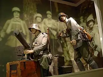 Vitrine in het Memorial Museum Passchendaele 1917, Zonnebeke.