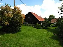 Blokhut in het dorp (2010)