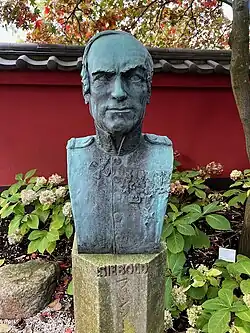 Buste in de Hortus in Leiden