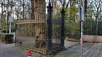 De ingang op 1 december 2019