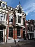 Woonhuis in de stijl van het Eclecticisme met invloeden van de Chalet-stijl en de Art-Nouveau