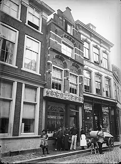 Steegoversloot 9, eind 19e eeuw.