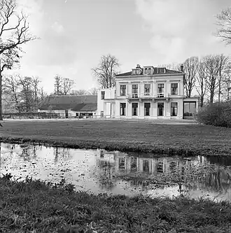 Voorgevel van Teylingerbosch