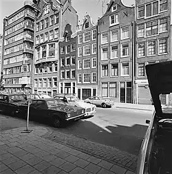 Spuistraat 85-87; april 1976