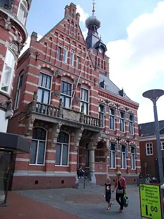 Voormalig gemeentehuis Winschoten (1896)