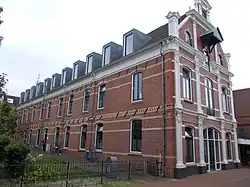 Voormalige regenkledingfabriek uit 1897 (Torenstraat 36)