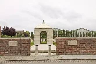 Toegang tot de begraafplaats