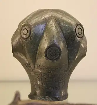 Knotshoofd dat de naam Ula-buriaš draagt