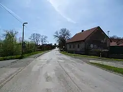 Huis in het dorp (2023)