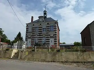 Voormalig gemeentehuis, nu Maire annexe van de commune associée Wadimont