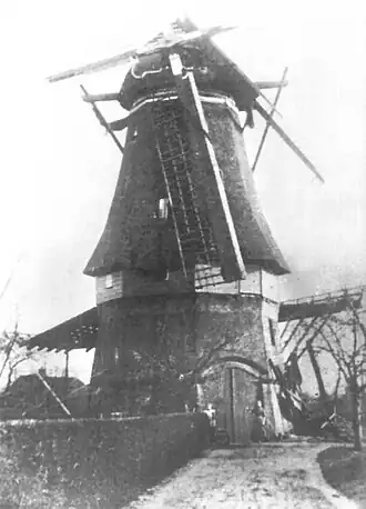 Door dompen veroorzaakte schade bij de Walderveense molen