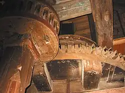 Aandrijving maalstoel door het spoorwiel van de Walderveense molen