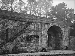 Nieuwenhofpoortje en trap naar weergang, 1912