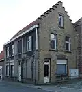 Hoekwinkel-woonhuis