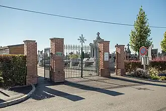 Toegang tot de begraafplaats