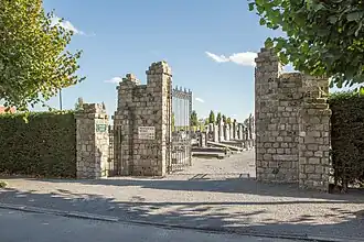 Toegang tot de begraafplaats