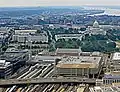 Luchtfoto van Union Station en daarachter het Capitool