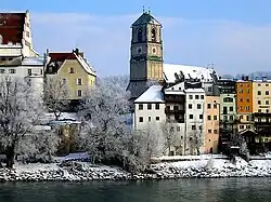 Gezicht op de St. Jacobuskerk