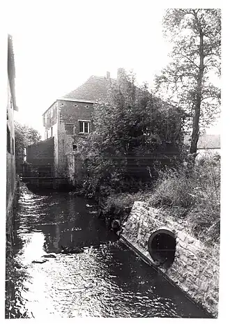 Watermolen en molenaarswoning