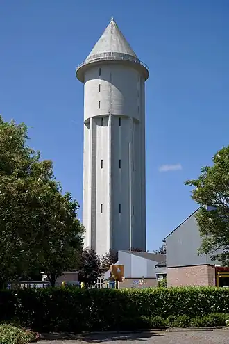 Watertoren Meerkerk, gezien vanuit het noordoosten