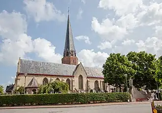 Kerk en kerkhof